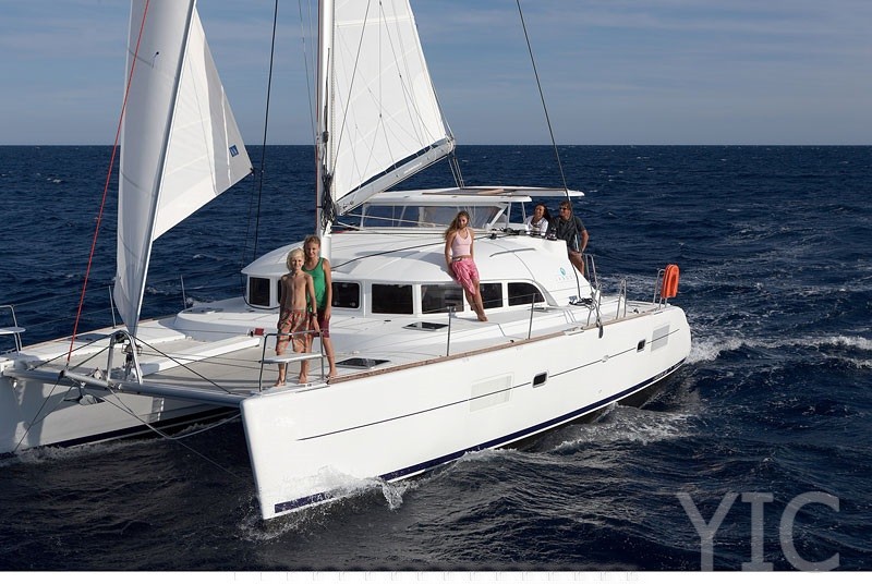 lagoon 380 catamaran hire