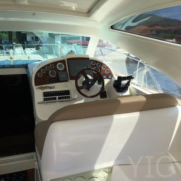 motor boat daily rent
