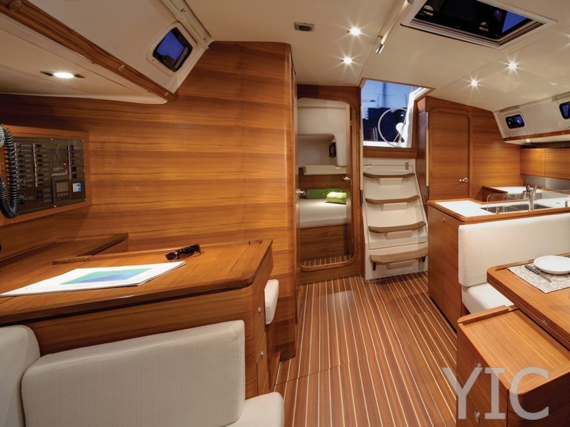 oceanis 323 sailing yacht in croatia charter on yachtsincroatia