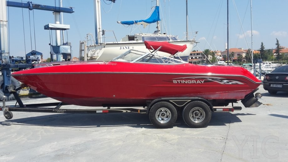 stingray 225sx slika 57174294