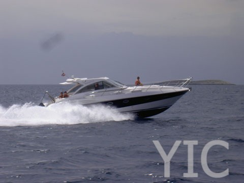 windy 43 motor yacht in croatia charter on yachtsincroatia
